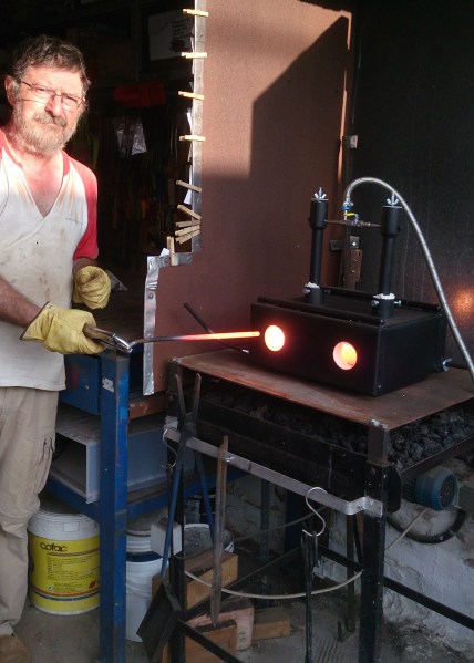 2018-08-24 19.29.13-1-r